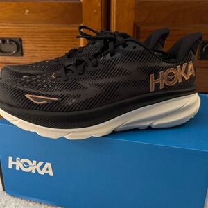 NWT Hoka One One Women’s Black/Rose Gold Clifton 9 Athletic Running Shoe R8.5 L9